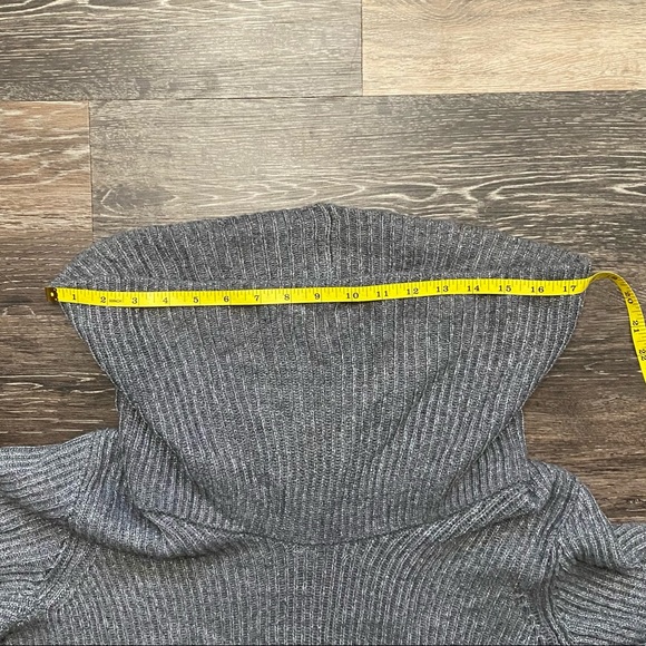 INC Concepts Cowl Neck Sweater Tunic Gray with Silver Thread Women’s Size 1X - Picture 9 of 13